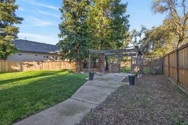 $725,000 | 3414 Marshall Avenue, Carmichael, CA 95608