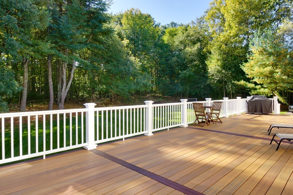 15 Old Farm Road Dover, MA 02030 - Photo 4 of 24 Gallery Image 4