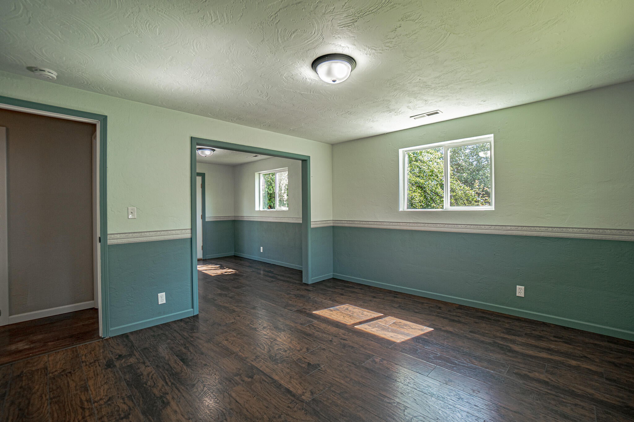 994 South Stage Road Medford, OR 97501 - Photo 10 of 38 DSC00233-HDR