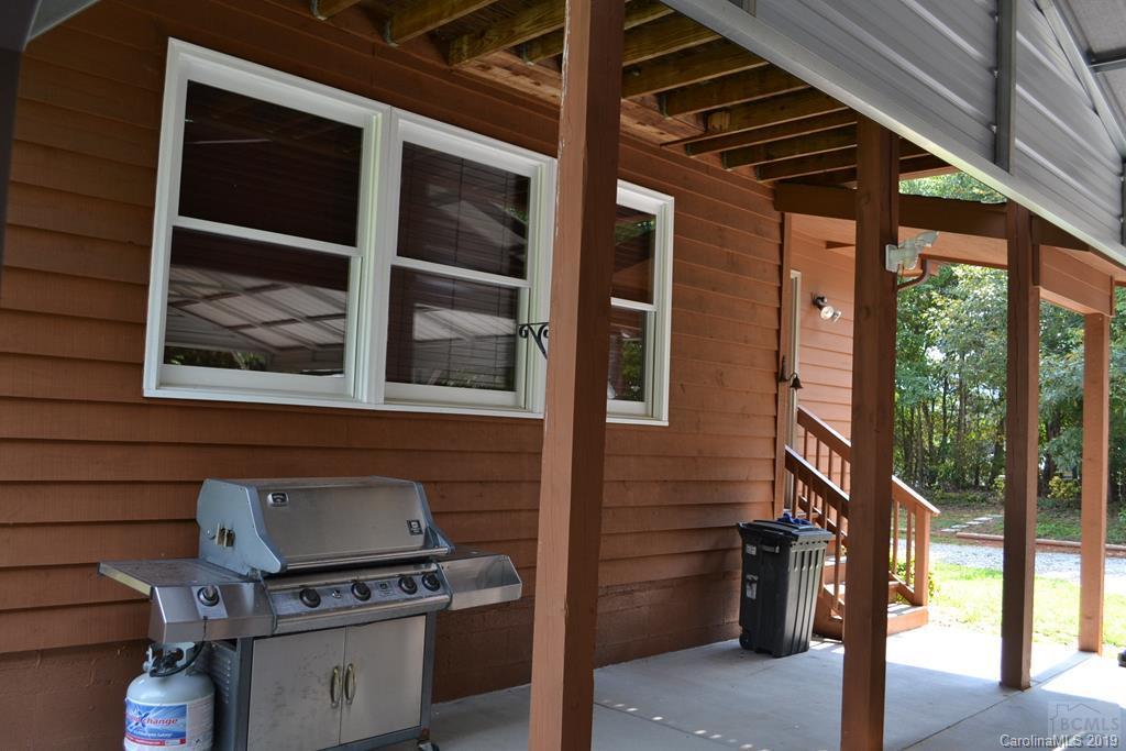 5668 Hayes Waters Road Morganton, NC 28655 - Photo 10 of 46 Gallery Image 10