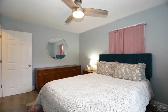 $435,000 | 118 Shirley Drive, Gulf Breeze, FL 32561