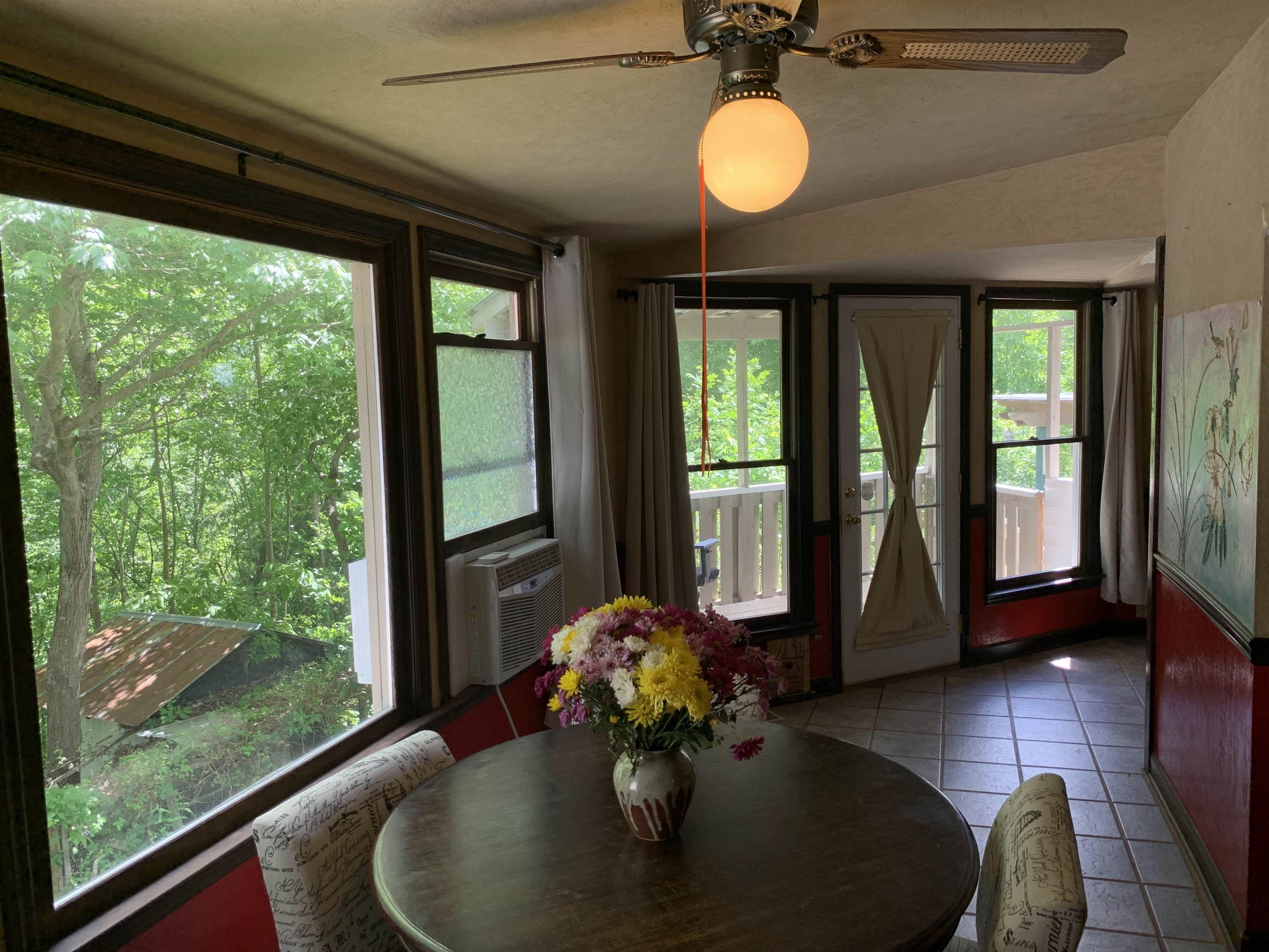 211 Roberts Road Blacksburg, SC 29702 - Photo 5 of 36