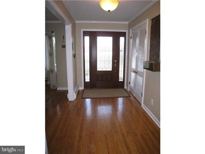 609 McKean Road Ambler, PA 19002 - Photo 12 of 25 Foyer