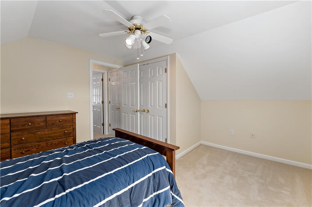 2107 Swallow Hill Road Pittsburgh, PA 15220 - Photo 18 of 33 Gallery Image 18