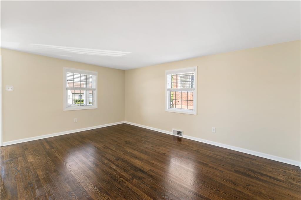 2107 Swallow Hill Road Pittsburgh, PA 15220 - Photo 6 of 33 Gallery Image 6
