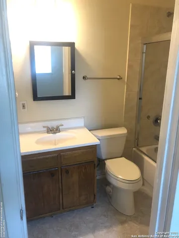 $1,500 | 626 Aviation Avenue, Schertz, TX 78154