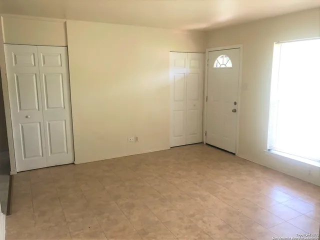 $1,500 | 626 Aviation Avenue, Schertz, TX 78154