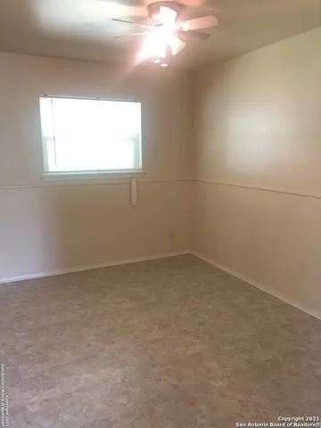 $1,500 | 626 Aviation Avenue, Schertz, TX 78154