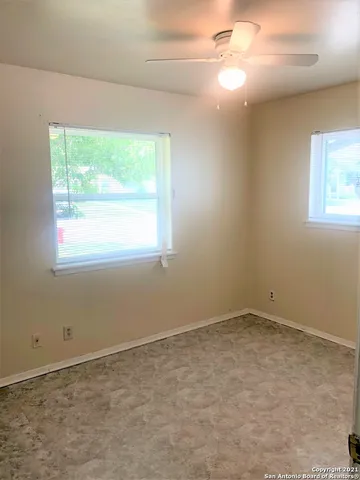 $1,500 | 626 Aviation Avenue, Schertz, TX 78154