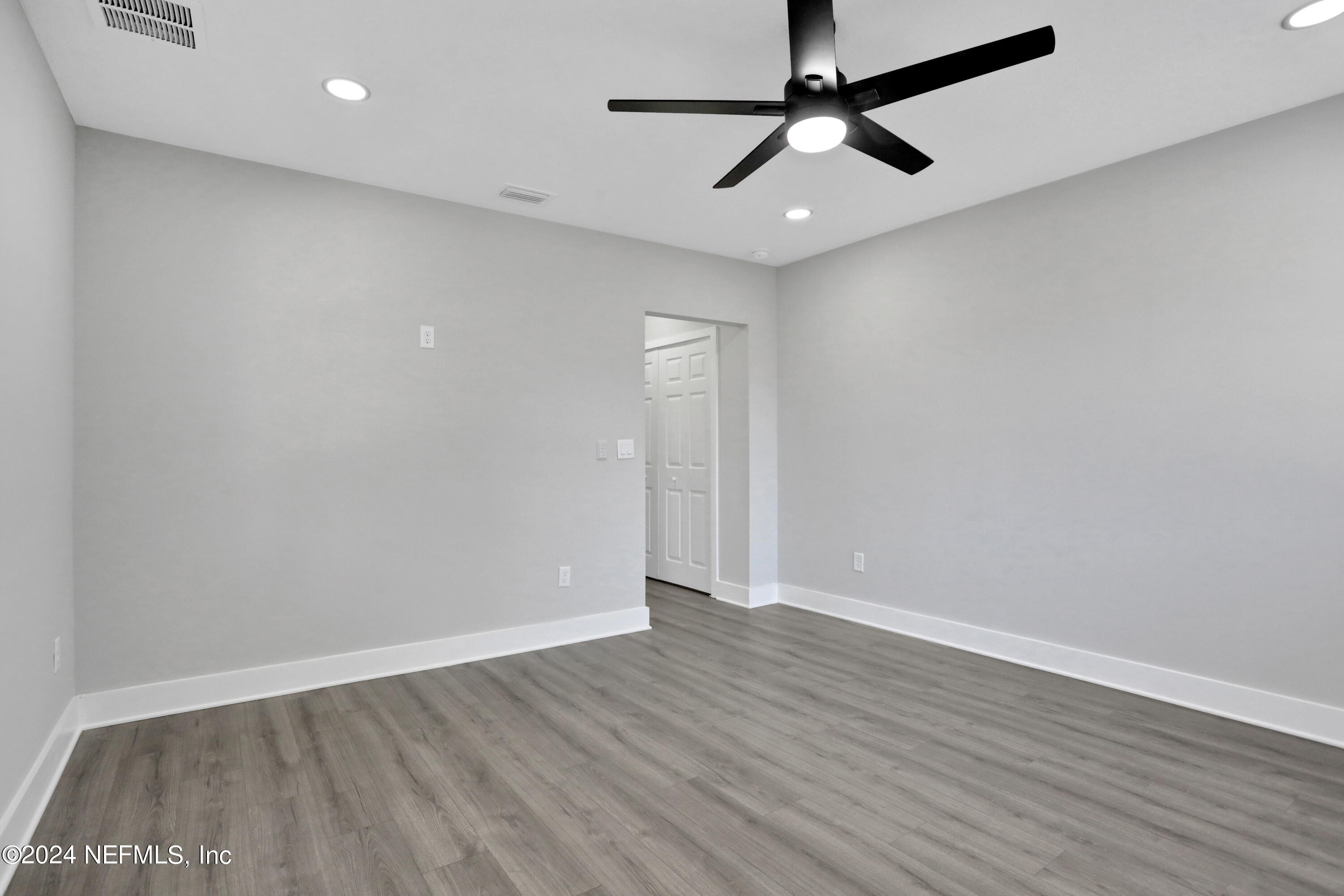 6041 Ribault Road Jacksonville, FL 32209 - Photo 14 of 31 7O0A8320