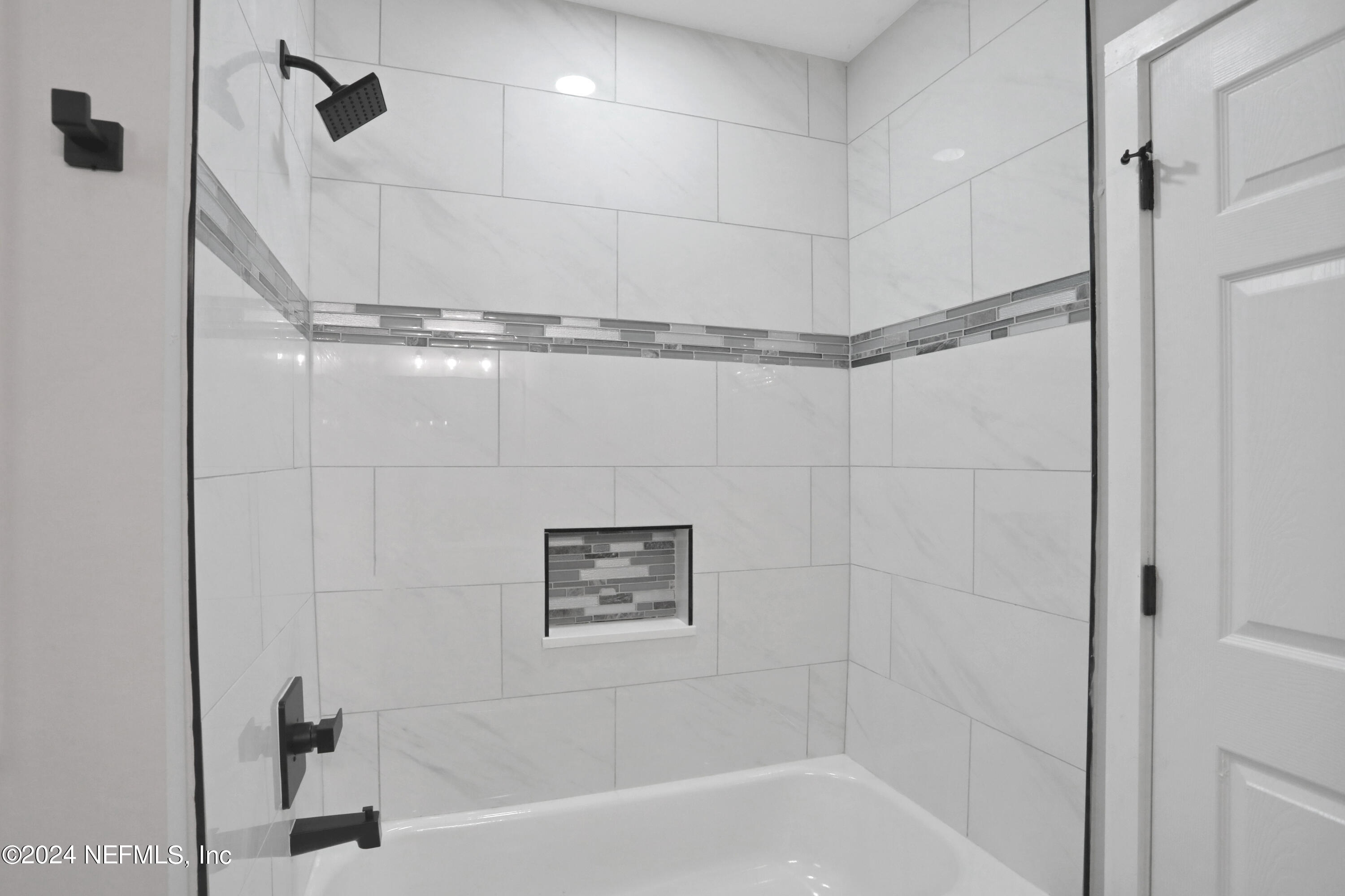 6041 Ribault Road Jacksonville, FL 32209 - Photo 23 of 31 7O0A8396
