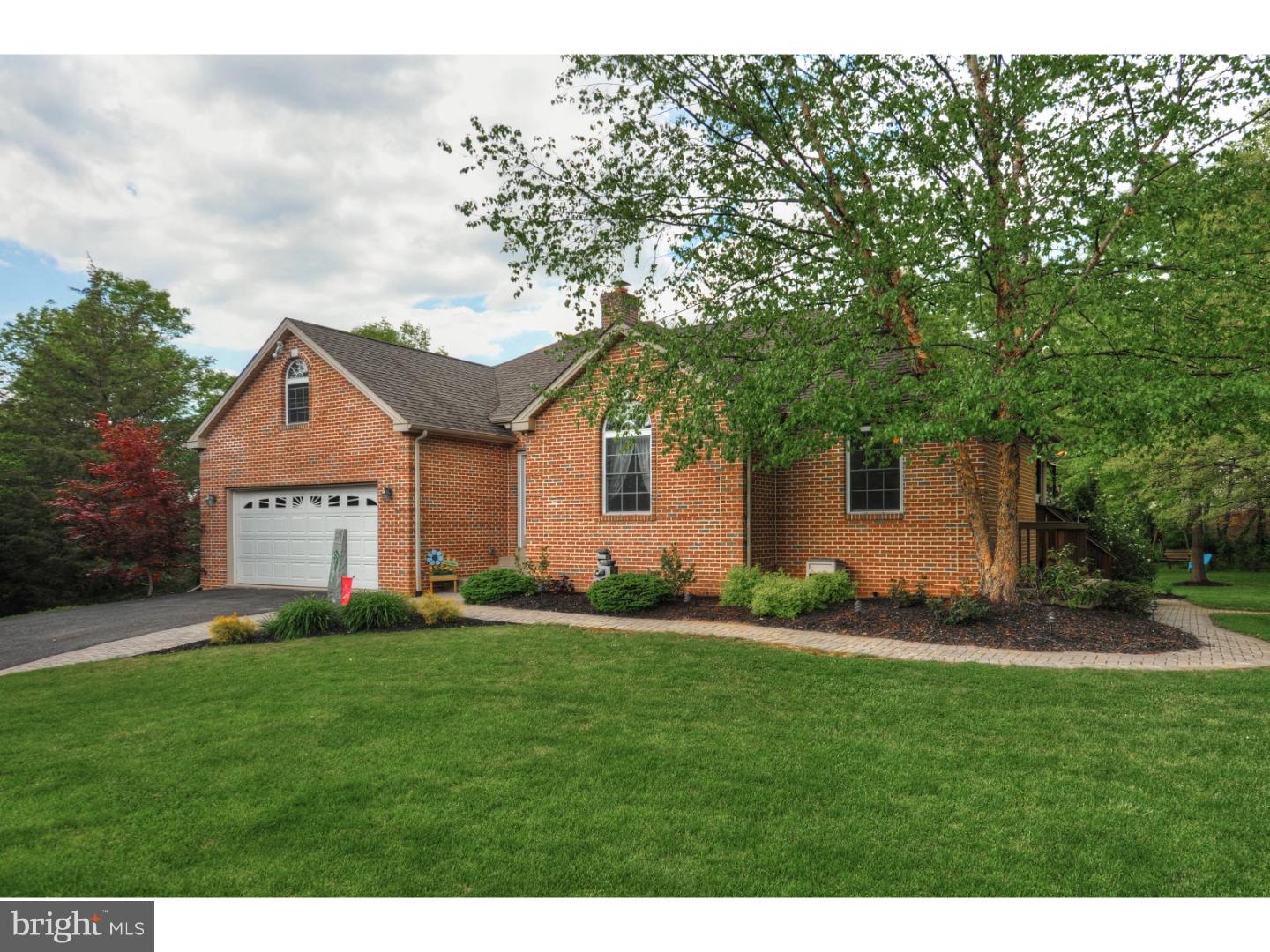 2263 East Buck Road Pennsburg, PA 18073 - Photo 2 of 25 Exterior Front