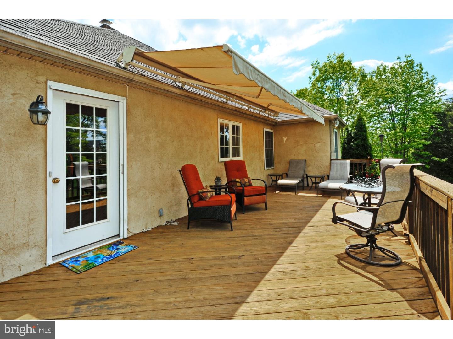 2263 East Buck Road Pennsburg, PA 18073 - Photo 6 of 25 Deck