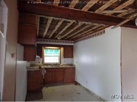 29 Joes Run Road Le Roy, WV 25252 - Photo 9 of 10 Gallery Image 9