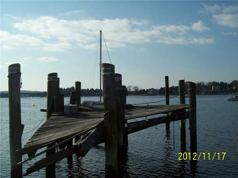 25 Riverside Drive Tiverton, RI 02878 - Photo 3 of 7 Exterior Front.