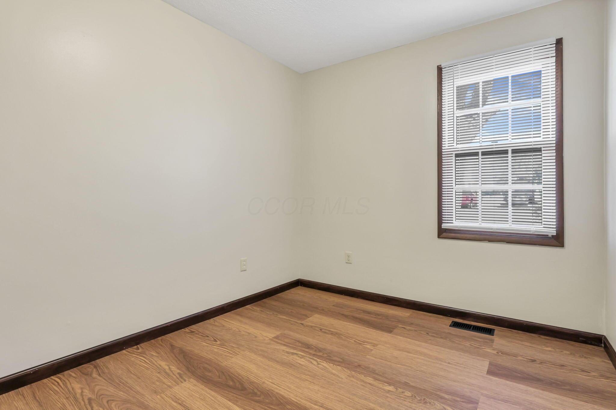1133 Rumsey Road Columbus, OH 43207 - Photo 26 of 36 Bedroom 3