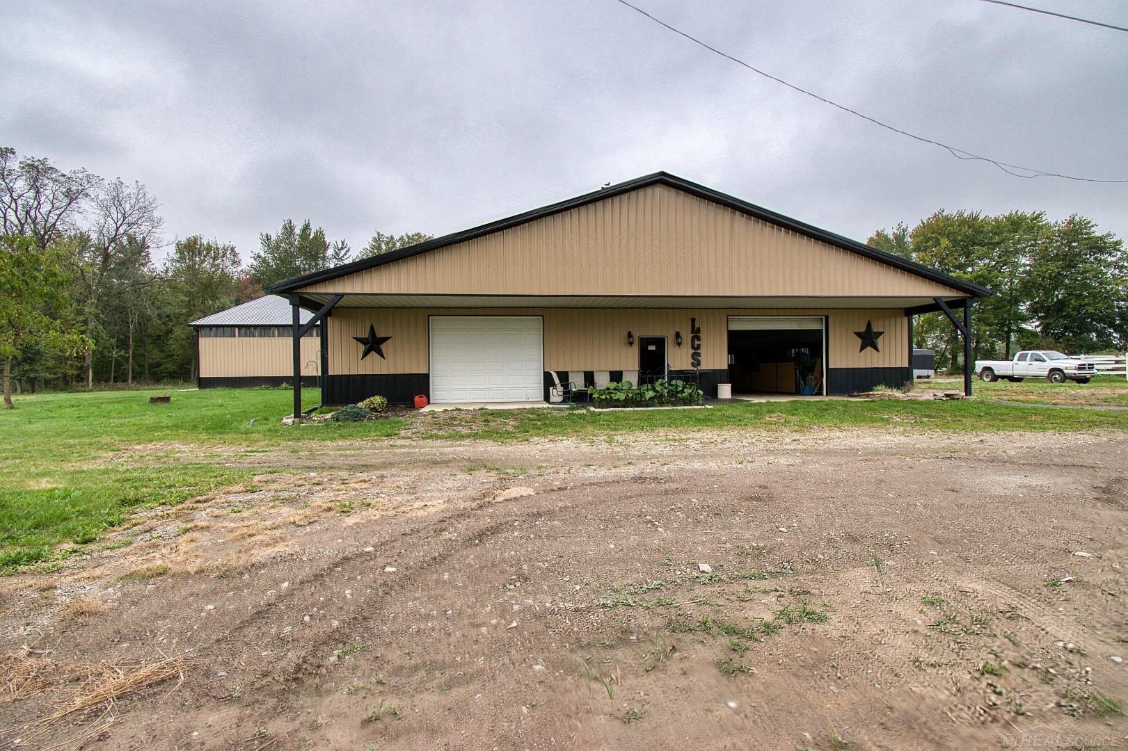 55525 Fairchild Road Macomb, MI 48042 - Photo 61 of 68 50156447-519b8b7f-58a8-43bf-8528-c270f383fb4b.JPG