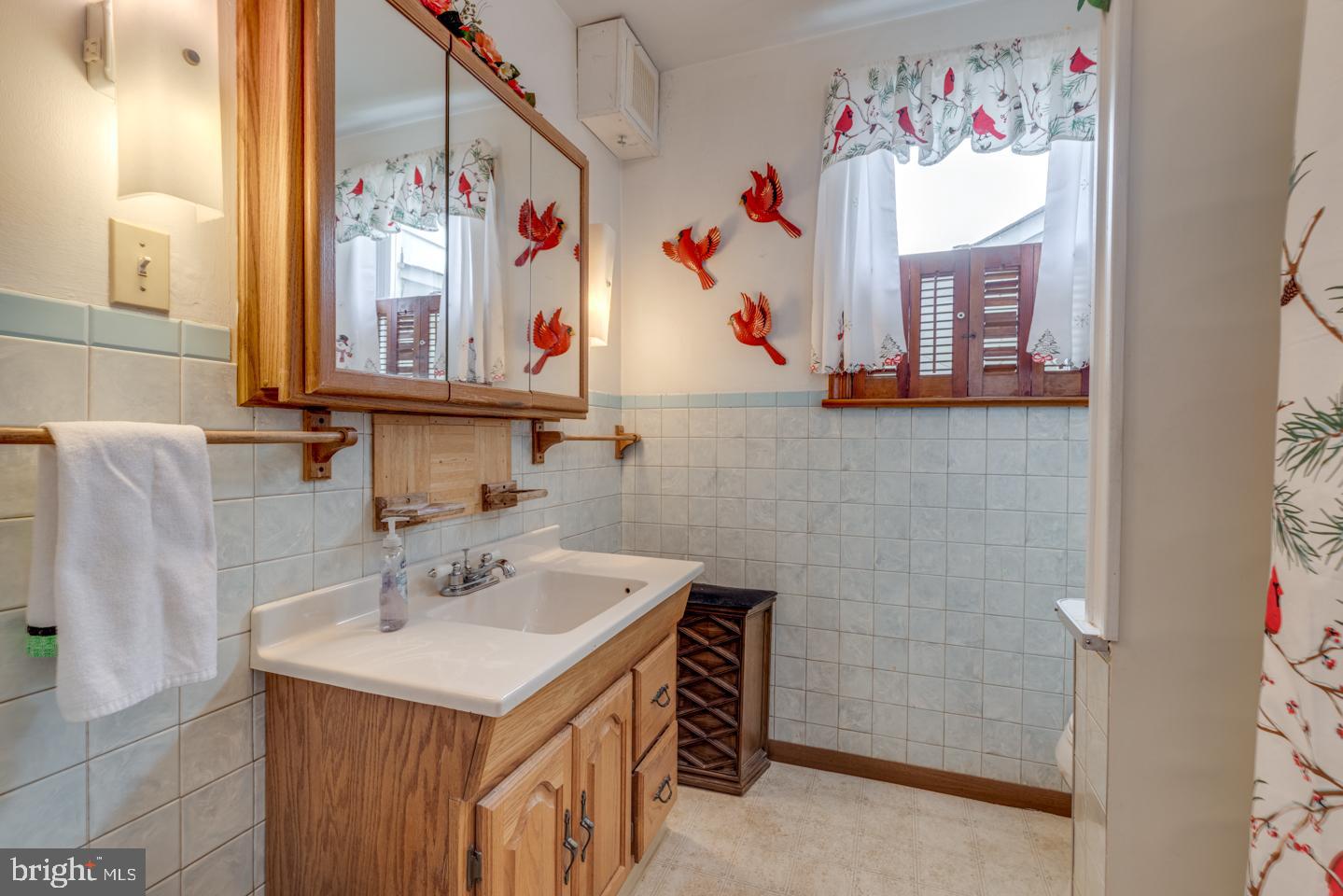 411 Rancocas Avenue Riverside, NJ 08075 - Photo 15 of 44