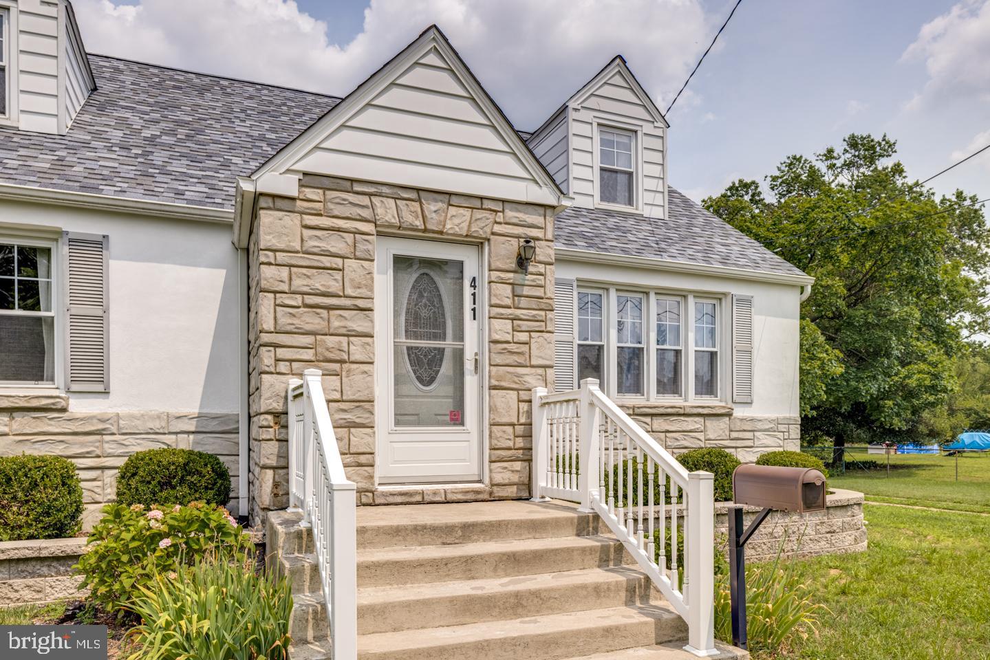 411 Rancocas Avenue Riverside, NJ 08075 - Photo 5 of 44