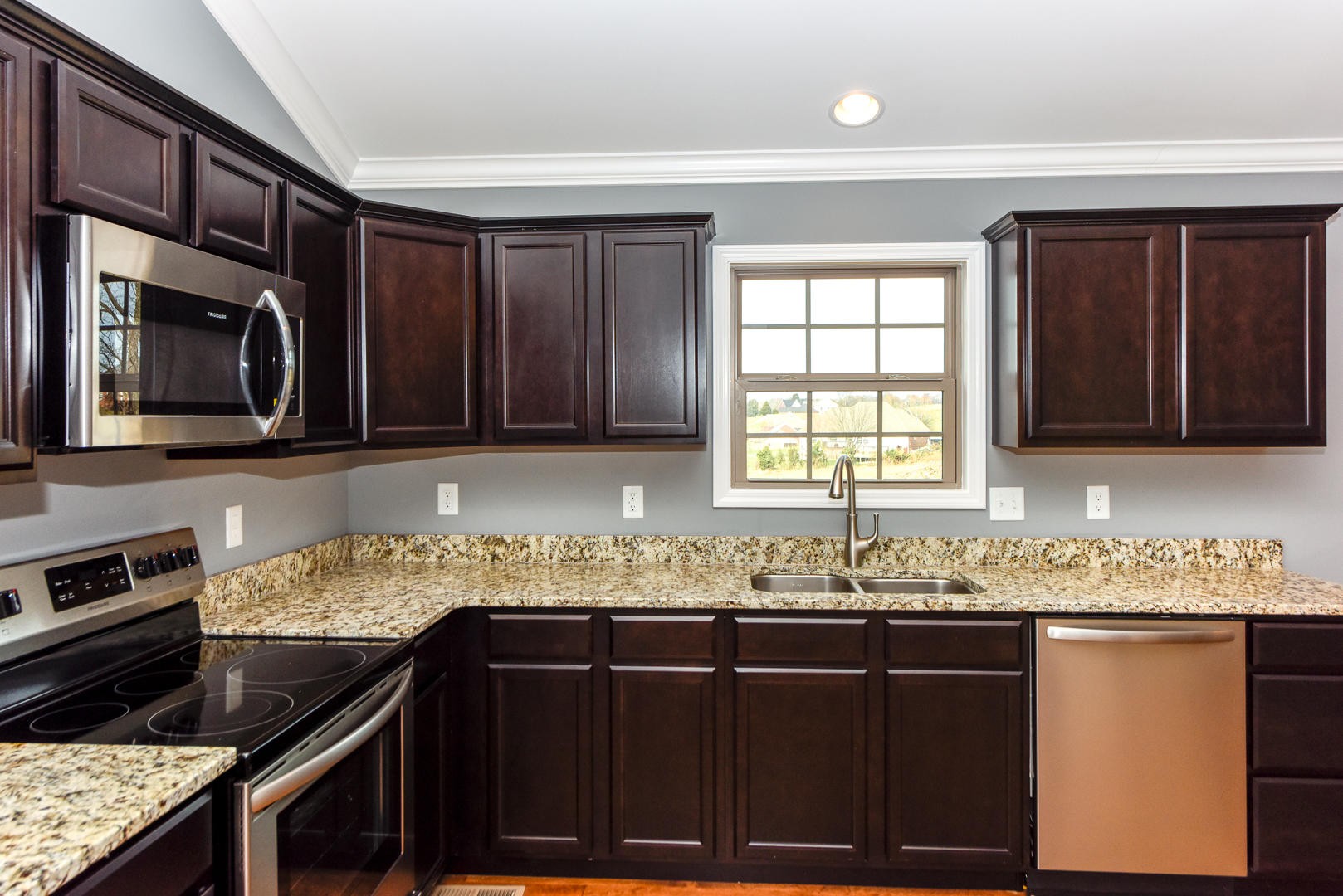5348 Morganton Road Greenback, TN 37742 - Photo 10 of 14