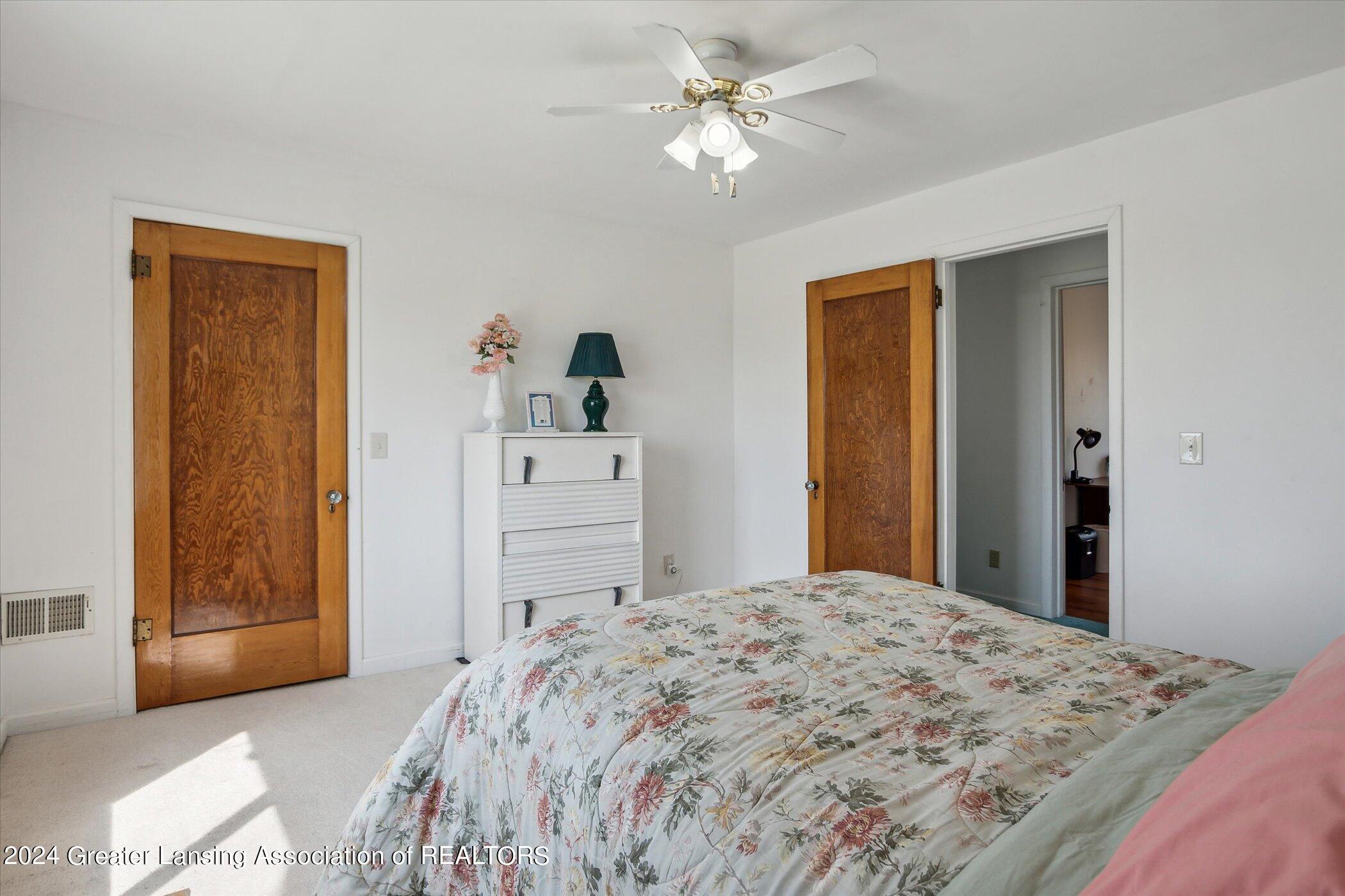5474 South Vernon Road Durand, MI 48429 - Photo 30 of 63 33-5474-Vernon-Rd-WindowStill-13