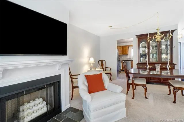 $199,000 | 1400 Hartford Turnpike, Unit 25, North Haven, CT 06473