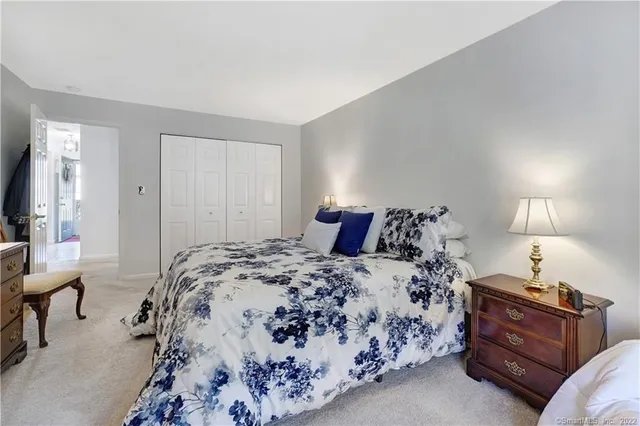 $199,000 | 1400 Hartford Turnpike, Unit 25, North Haven, CT 06473