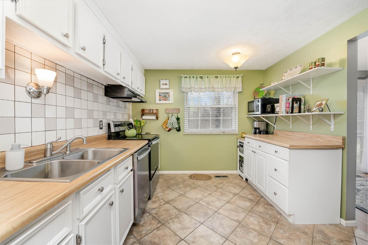 1148 Nature Run Road Batavia, OH 45103 - Photo 8 of 24 Gallery Image 8