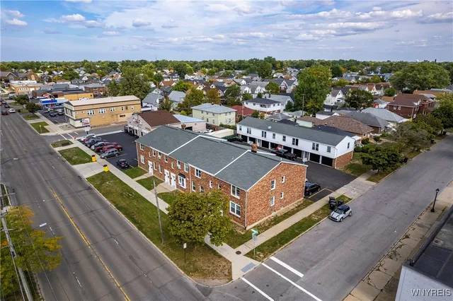 $1,850,000 | 2473 Elmwood Avenue, Buffalo, NY 14217
