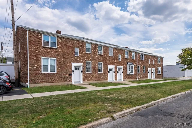 $1,850,000 | 2473 Elmwood Avenue, Buffalo, NY 14217