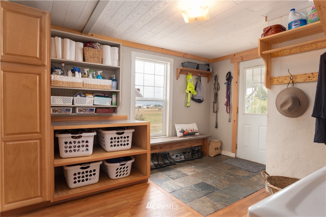 14607 B A Benson Road Bow, WA 98232 - Photo 19 of 40 Gallery Image 19