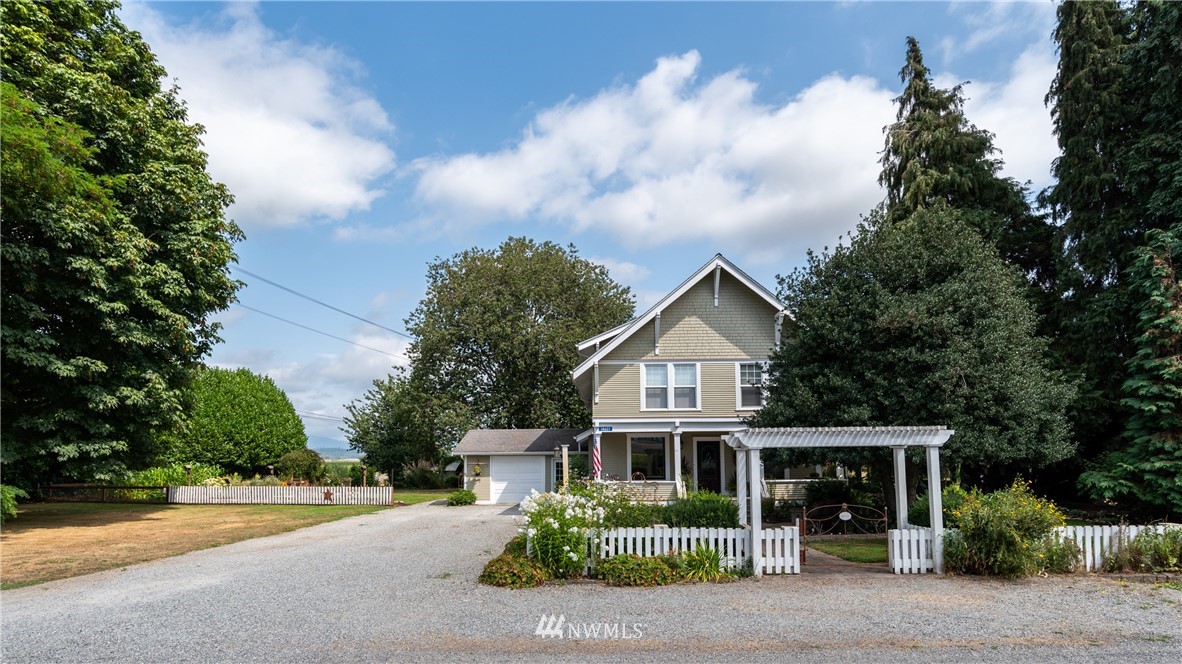 14607 B A Benson Road Bow, WA 98232 - Photo 3 of 40 Gallery Image 3