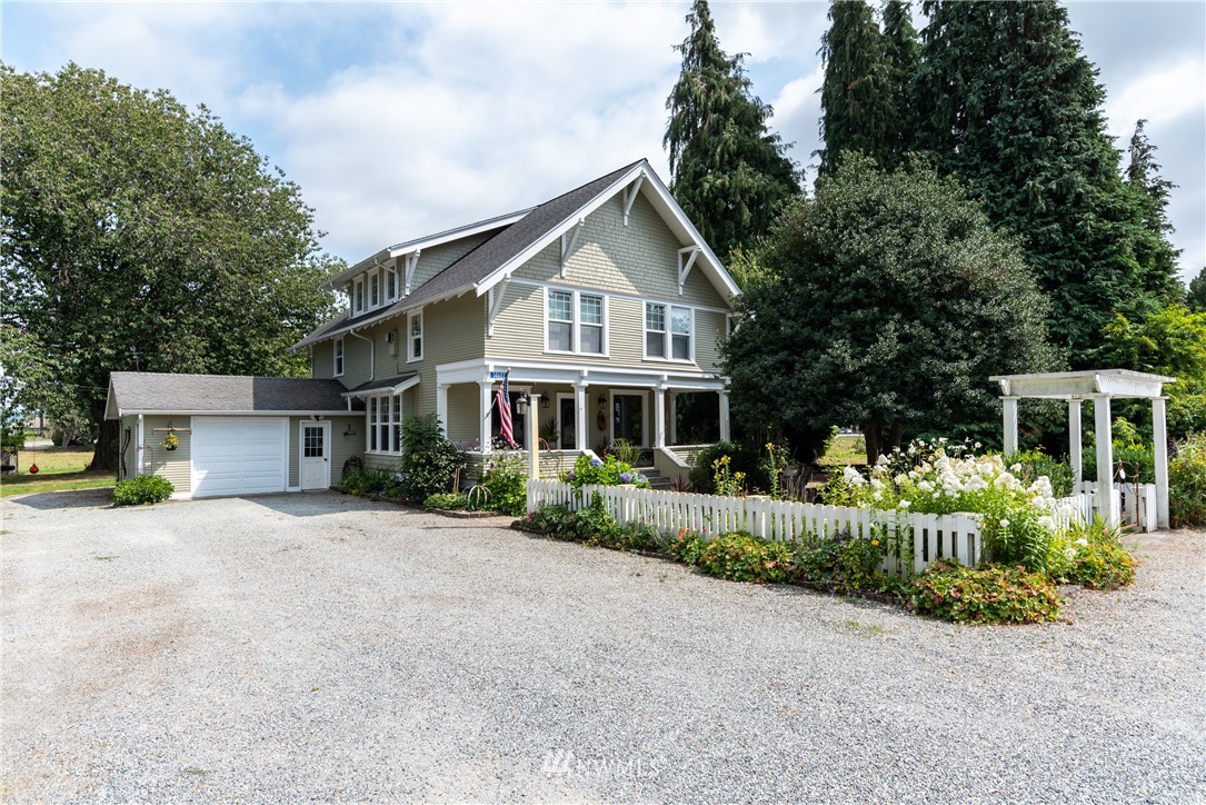 14607 B A Benson Road Bow, WA 98232 - Photo 5 of 40 Gallery Image 5