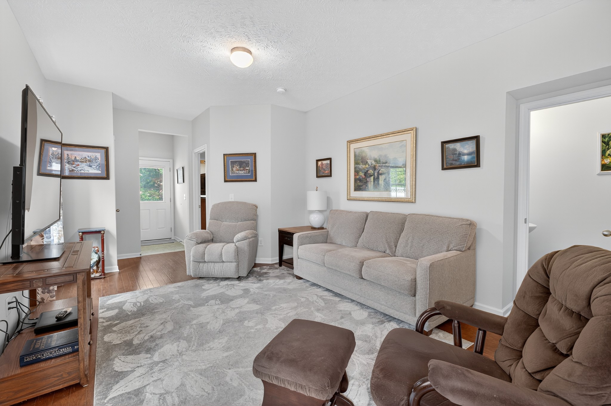 1309 Crown Point Place Nashville, TN 37211 - Photo 4 of 42 a living room with furniture and a couch