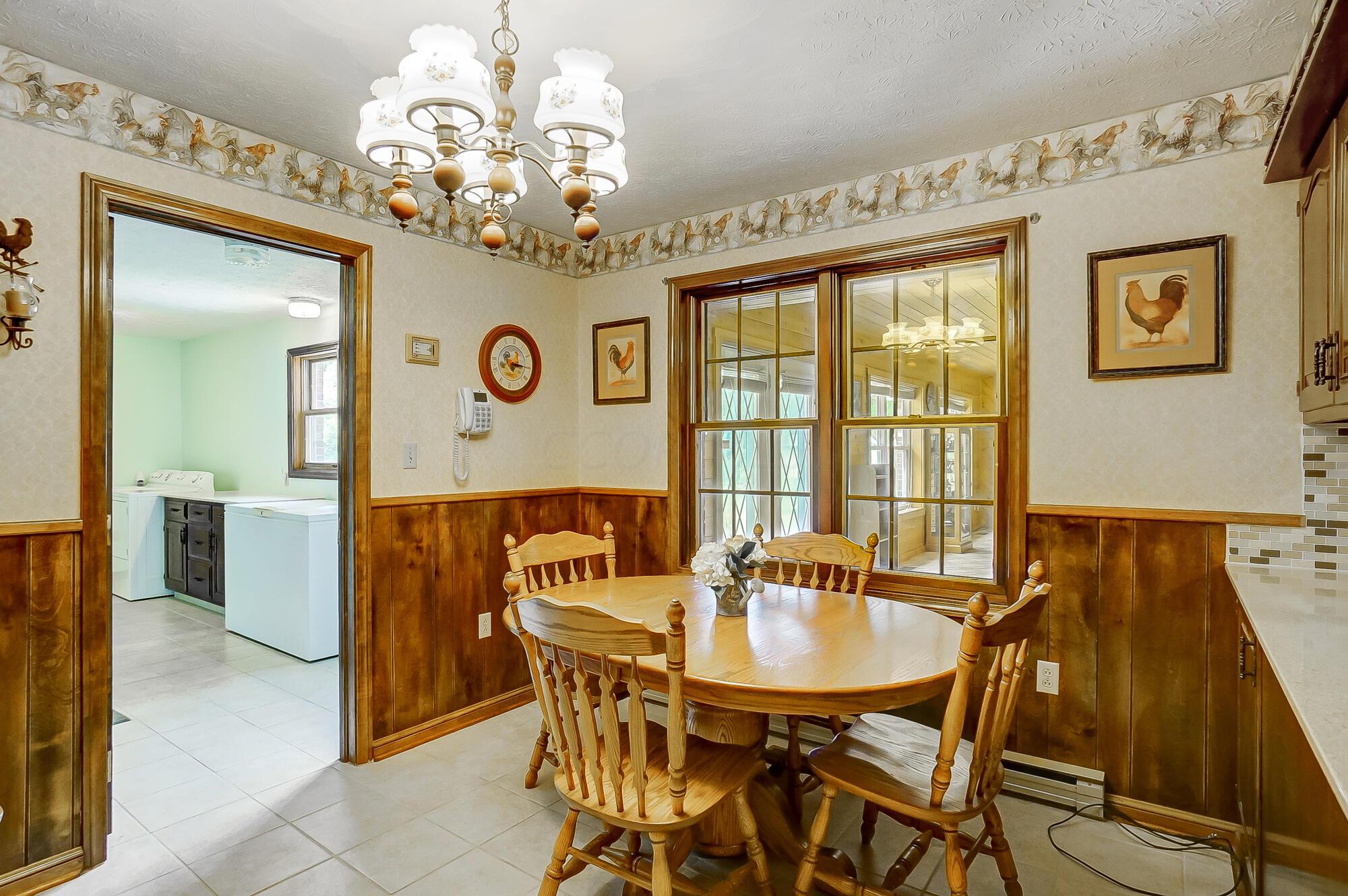4540 Goodson Road West Jefferson, OH 43162 - Photo 23 of 82 Eating Space