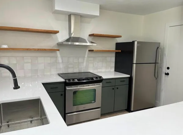 $2,400 | 909 Cripple Creek Drive, Austin, TX 78753