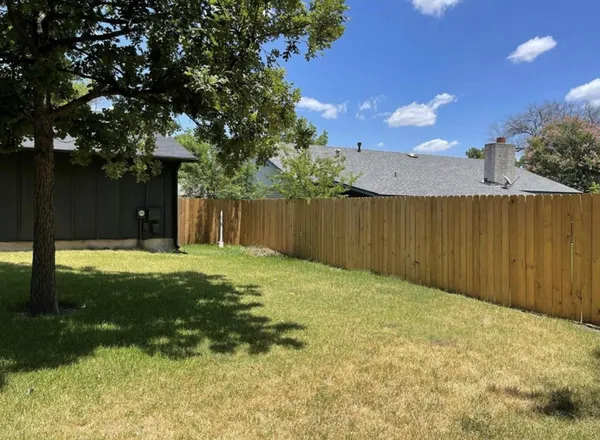 $2,400 | 909 Cripple Creek Drive, Austin, TX 78753