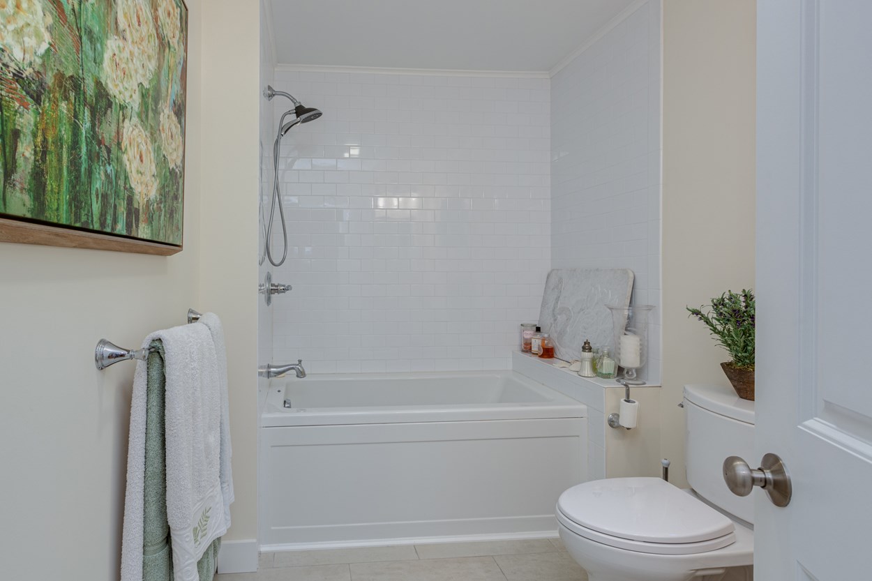 21 Goose Hole Road New London, NH 03257 - Photo 19 of 40 Gallery Image 19