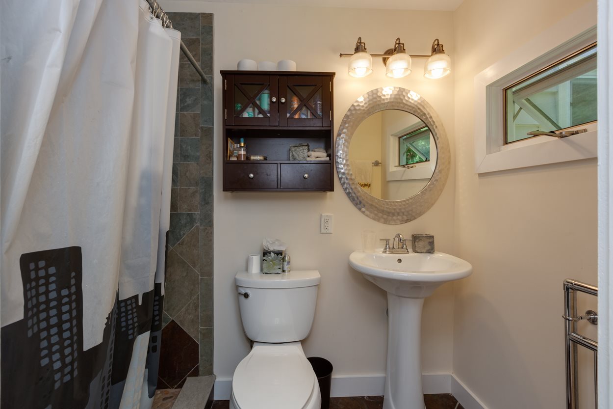 21 Goose Hole Road New London, NH 03257 - Photo 24 of 40 Gallery Image 24