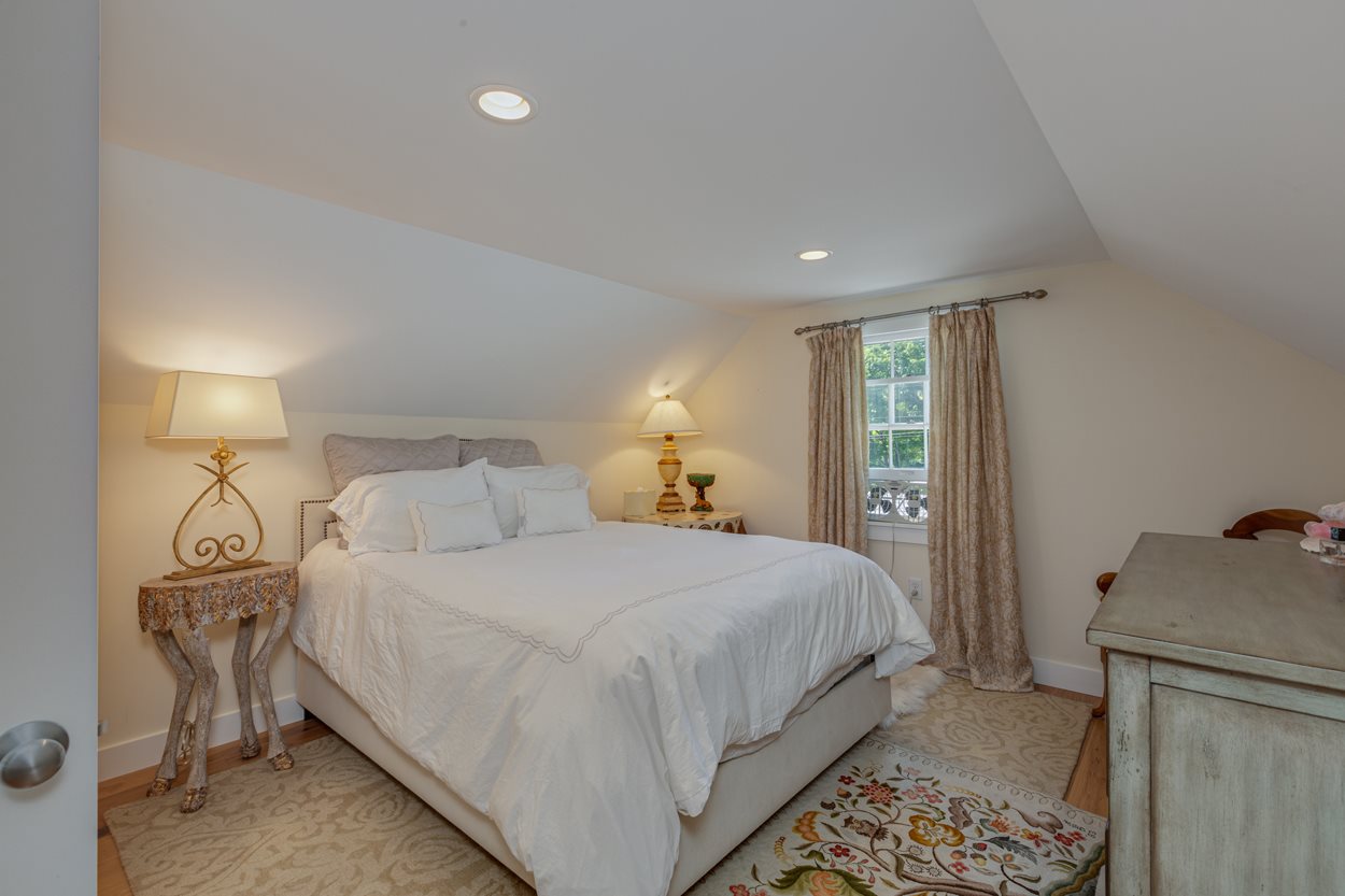 21 Goose Hole Road New London, NH 03257 - Photo 25 of 40 Gallery Image 25