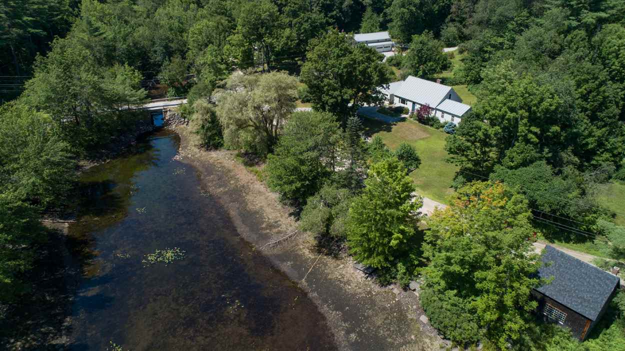 21 Goose Hole Road New London, NH 03257 - Photo 37 of 40 Gallery Image 37