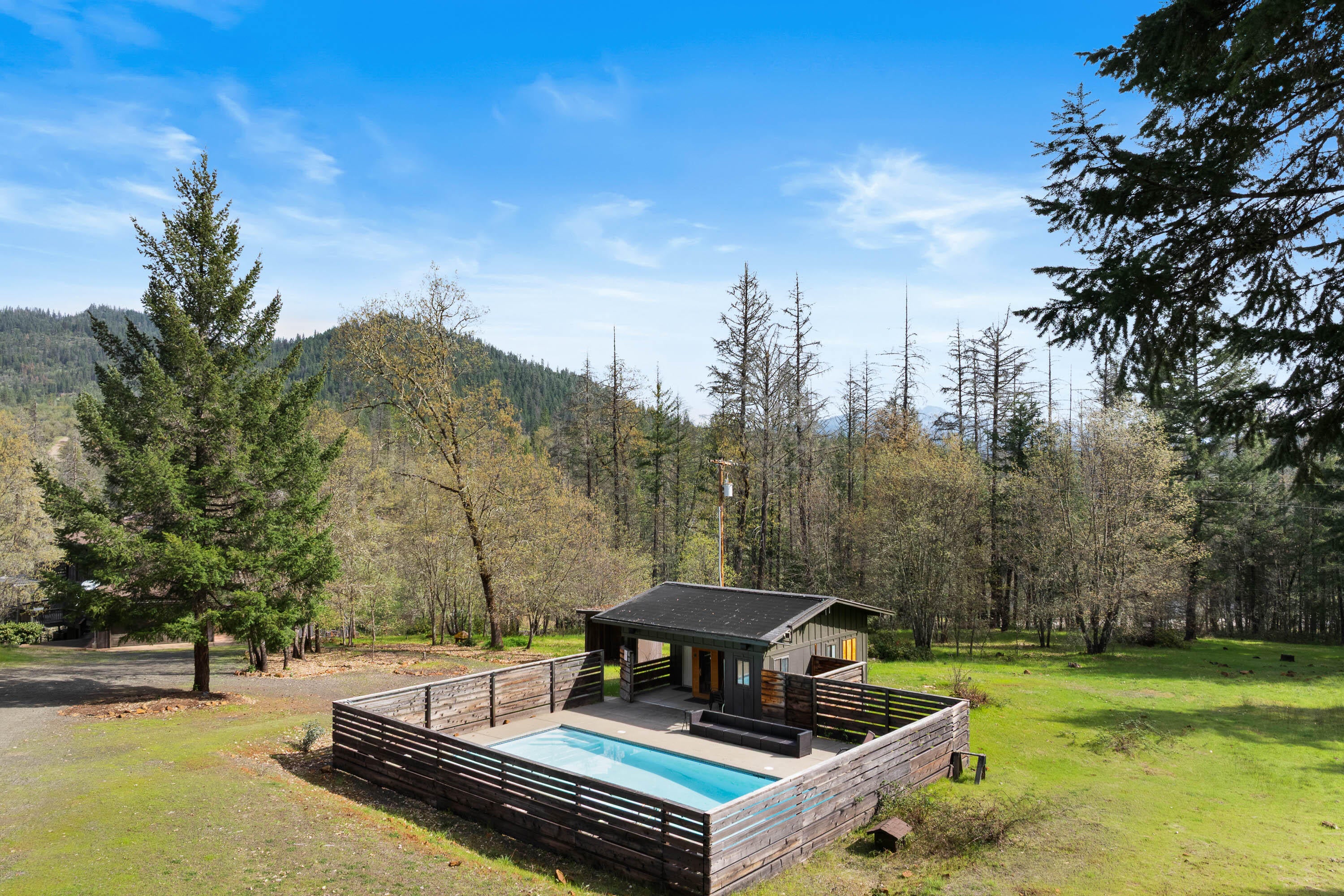 7201 Crowfoot Road Trail, OR 97541 - Photo 51 of 56 01-DRONE (1 of 6)