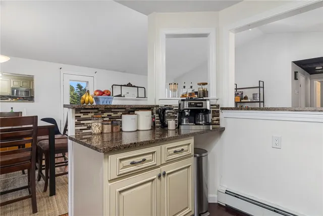 $339,000 | 58 Needle Grove Point, Unit D, North Providence, RI 02904