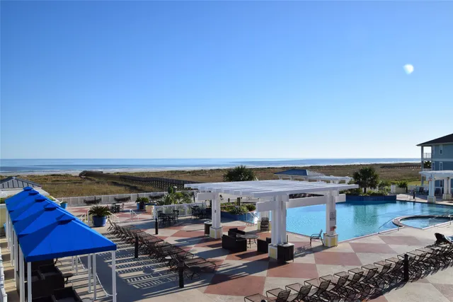 $500,000 | 4231 Pointe W Drive, Unit 103, Galveston, TX 77554