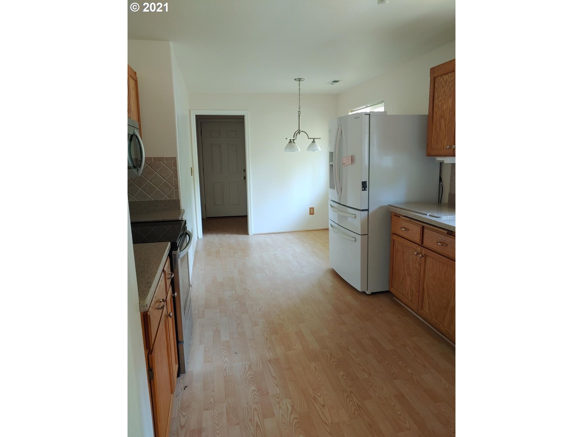 1229 South Side Road Sutherlin, OR 97479 - Photo 12 of 21