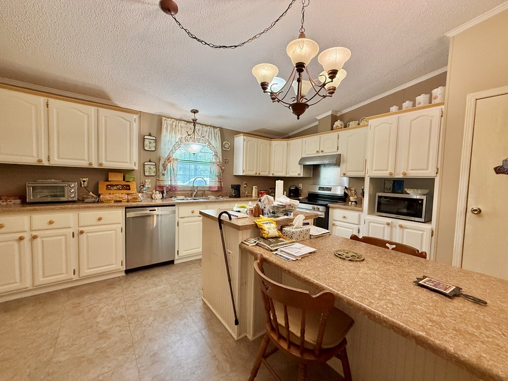 274 Twin Lakes Road Kinston, AL 36453 - Photo 8 of 19