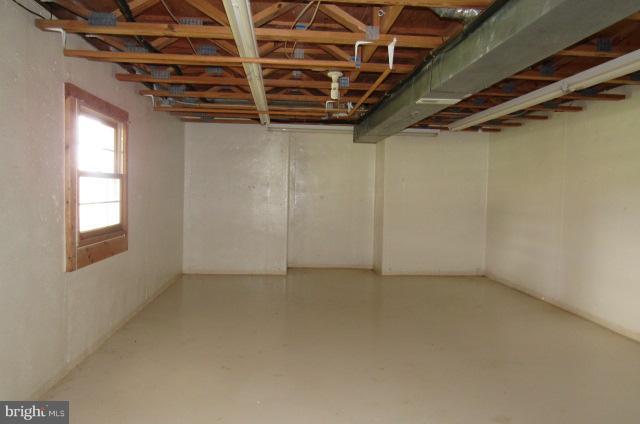 8401 Rocky Springs Road Frederick, MD 21702 - Photo 21 of 23 a view of empty room