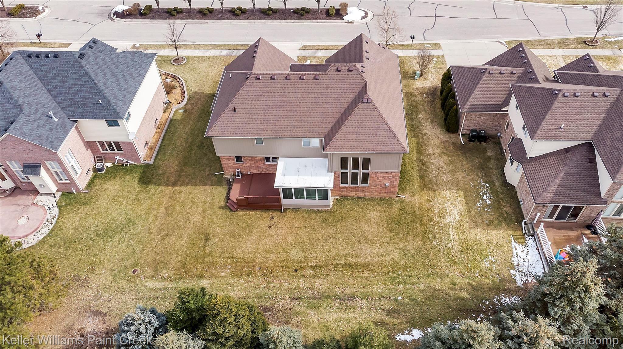 2040 Somerville Road Rochester, MI 48307 - Photo 54 of 63 54_2040SomervilleRdWindowStillRealEstatePhotography54_mls.jpg