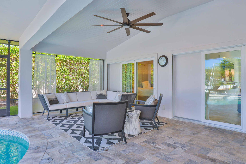 713 Forsyth Street Boca Raton, FL 33487 - Photo 32 of 39 Patio