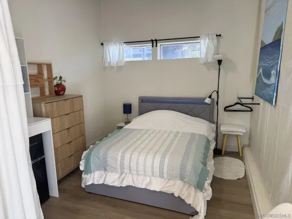 a close view of sink and tap